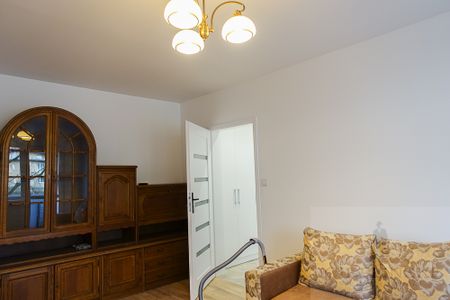os. Książąt Pomorskich 2 pok. 46m2 2600 zł Ip. – zdjęcie 3