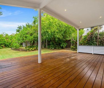 Spacious Family Home in a Peaceful Location - Photo 6