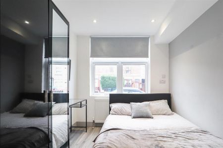 1 bedroom in a house share to rent - Photo 5