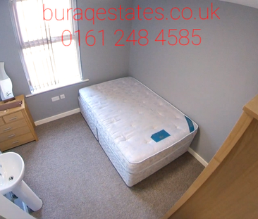6 bedroom terraced house to rent - Photo 3