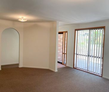 Denhams Beach Family Home - Photo 2