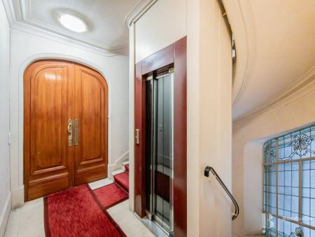 Rental Apartment Paris 15th - Photo 2