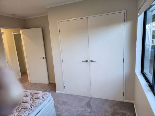 3 Bedroom Near West Harbour Marina. $770 - Photo 1