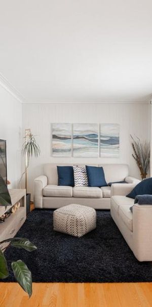 Maison chaleureuse à louer La Prairie (disponible entre le 22 juin et le 1er juillet 2025-bail 12 mois ou plus) 3 chambres et 2 salles de bain - Photo 1