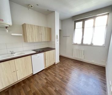 Location Appartement 1 pièce 12m² CLERMONT FERRAND 63000 - Photo 2