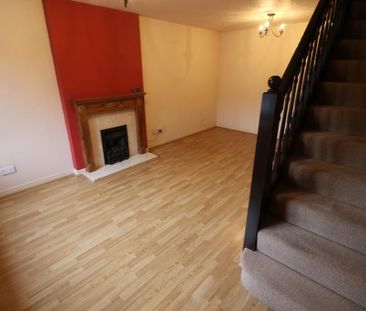 2 bedroom semi-detached house to rent - Photo 6