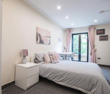 1 bedroom in a house share to rent - Photo 5