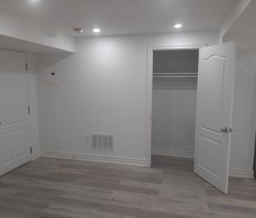 For Lease - 3222 Trelawny Circle Unit# STUDIO 2, Mississauga, Ontario - Photo 4