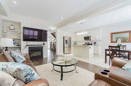 For Lease - 85 Humberstone Crescent, Brampton, Ontario - Photo 5