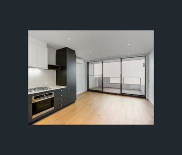 1/102 Colac Rd, Highton, Vic 3216 - Photo 1