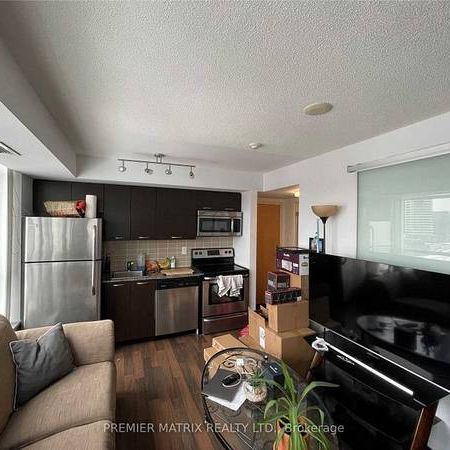 INCREDIBLE VALUE LIBERTY VILLAGE 1 BED CONDO - Photo 4