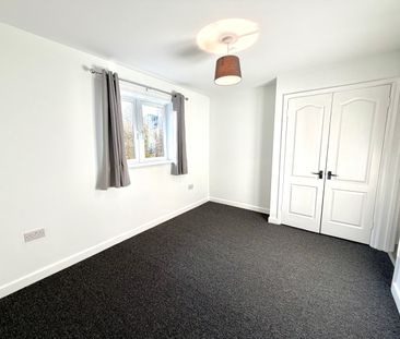 High Street, Didcot - Photo 2