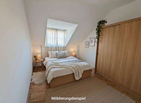 Dachgeschoßwohnung im Altbau: Erstbezug nach Sanierung mit Balkon und Einbauküche! - Foto 3