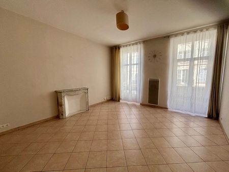 Location Appartement 3 pièces 58m² NICE 06000 - Photo 2