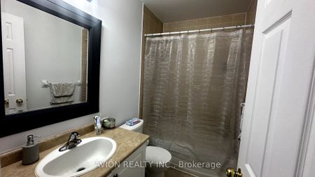 For Lease - 1022 Kingston Road Unit# 3, Toronto, Ontario - Photo 4