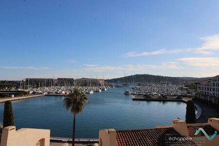 Studio pour 2 personnes vue sur la marina à Cogolin - Photo 3
