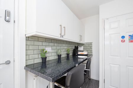 29 Frisby Road, Coventry, CV4 9LG - Photo 4