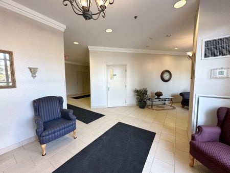 For Lease - 4640 Kimbermount Avenue Unit# 103, Mississauga, Ontario - Photo 4