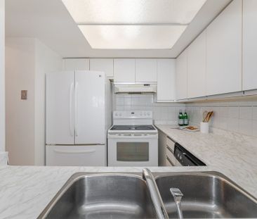 For Lease - 75 King Street Unit# 406, Mississauga, Ontario - Photo 2