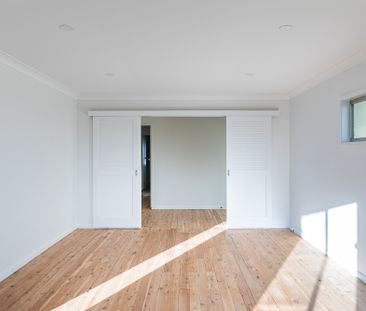 17 Hawkins Street, New Lambton NSW 2305 - House For Rent | Domain - Photo 2