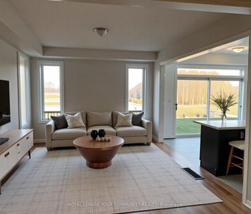 For Lease - 154 Terry Fox Drive, Barrie, Ontario - Photo 3