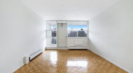 For Lease - 30 Speers Road Unit# 1705, Oakville, Ontario - Photo 4