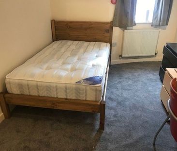 Cowley Road, Oxford, Oxford - Photo 3