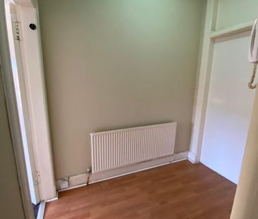 Cathcart Road, Mount Florida | £750 Monthly - Photo 2