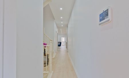 For Lease - 107 Frenchpark Circle, Brampton, Ontario - Photo 4