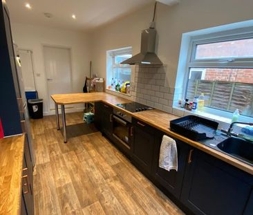 39 Storer Road - Brand New Kitchen DinerLoughborough - Photo 2