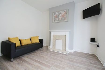 Student Accommodation, 68 Ripon Street, Lincoln, Lincolnshire, LN5 7NQ, United Kingdom - Photo 5