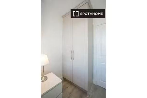 1-bedroom apartment for rent in Portobello, Dublin - Photo 1