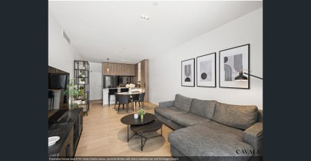 BEAUTIFULLY FURNISHED, EXCLUSIVE AWARD WINNING RESIDENCE IN OPTIMAL LOCATION - Photo 2