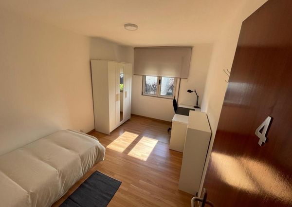 Arrendo quarto em T4 a 5min a pe da UAveiro