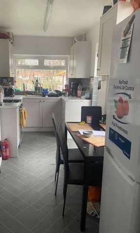 Delacourt Road, Fallowfield, M14 - Photo 5