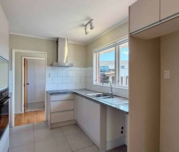 10 Wordsworth Road, Manurewa - Photo 3