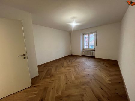 CHARMING 4½ ROOMS COMPLETELY RENOVATED – IN THE HEART OF ROMONT! - Photo 3