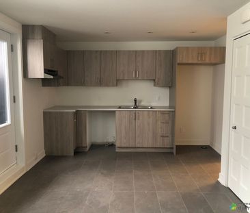 2327, rue Latour, Longueuil (St-Hubert) à louer - Photo 4