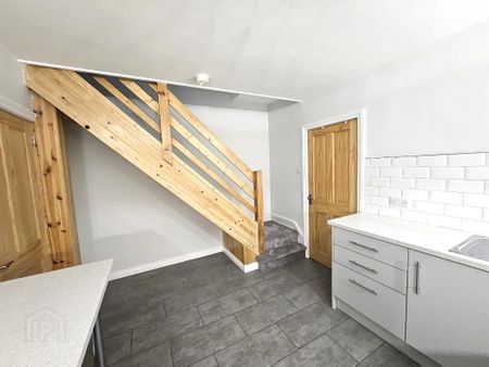 36 Thomas Street, Carrickfergus, BT38 8AL - Photo 4
