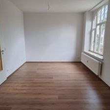 Streitsberg 4, Wohnung 2 ~~~ Küche von Vormieter möglich, Maisonette, Balkon Tageslichtbad mit Wanne und Dusche, Gäste-WC, Keller - Photo 1