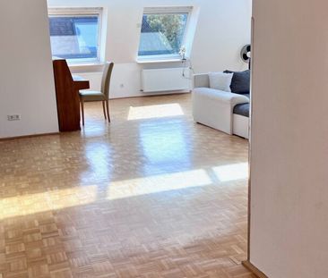 GROSSZÜGIGE FAMILIENWOHNUNG IN HIETZINGER BESTLAGE - Photo 3