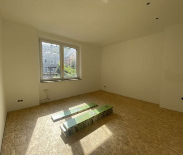 Kreativ trifft kernsaniert in Hagen-Wehringhausen! 2,0-Zimmer-Wohnung frisch renoviert - Photo 3