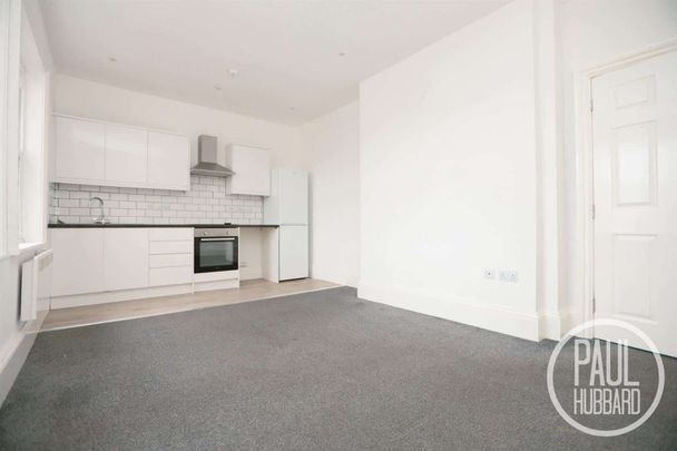 London Road North, Lowestoft, NR32 - Photo 1