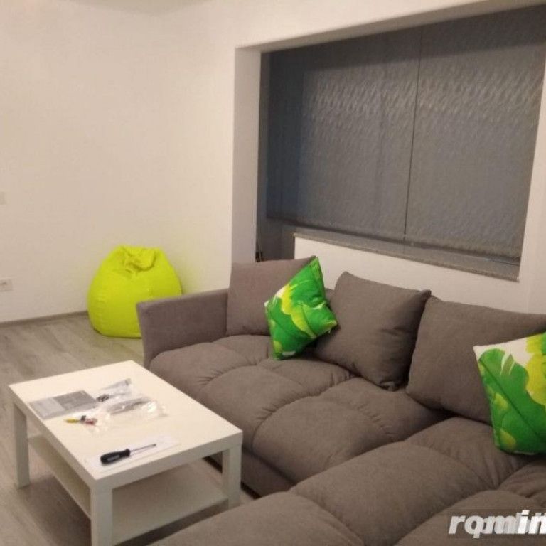 Se ofera spre inchiriere apartament de 2 camere zona Apusului - Fotografie 1