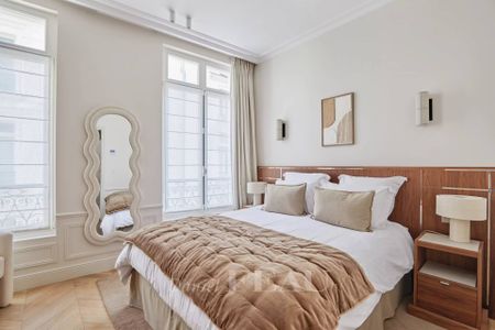 Location appartement, Paris 8ème (75008), 3 pièces, 70 m², ref 86181498 - Photo 2