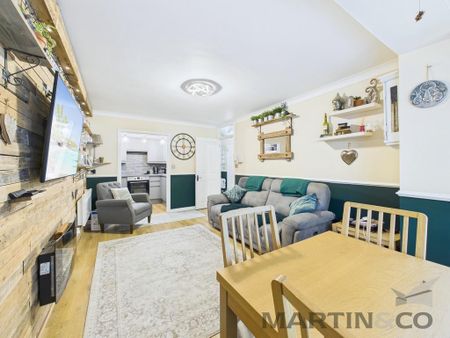 1 bedroom flat to rent - Photo 2