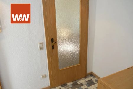 Möblierte, ruhige 1-Zimmer-Dachgeschosswohnung in charmantem Mehrfamilienhaus - Photo 5