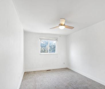 For Lease - 1669 Alwin Circle, Pickering, Ontario - Photo 3