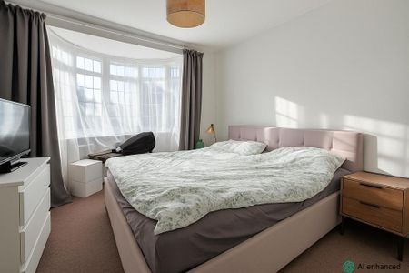 4 bedroom terraced house to rent - Photo 4