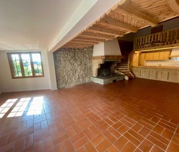 Charmant appartement rénové de 4.5 pièces avec beaucoup de cachet - Photo 4